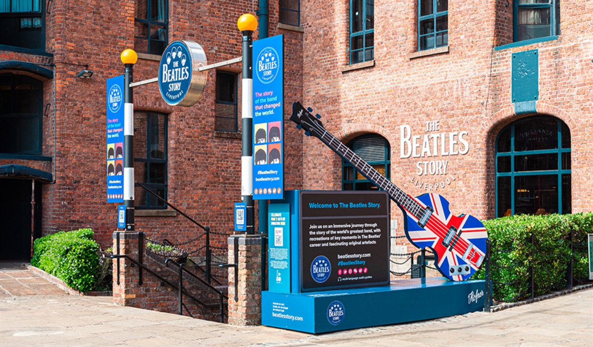 The_Beatles_Story_resized_1013